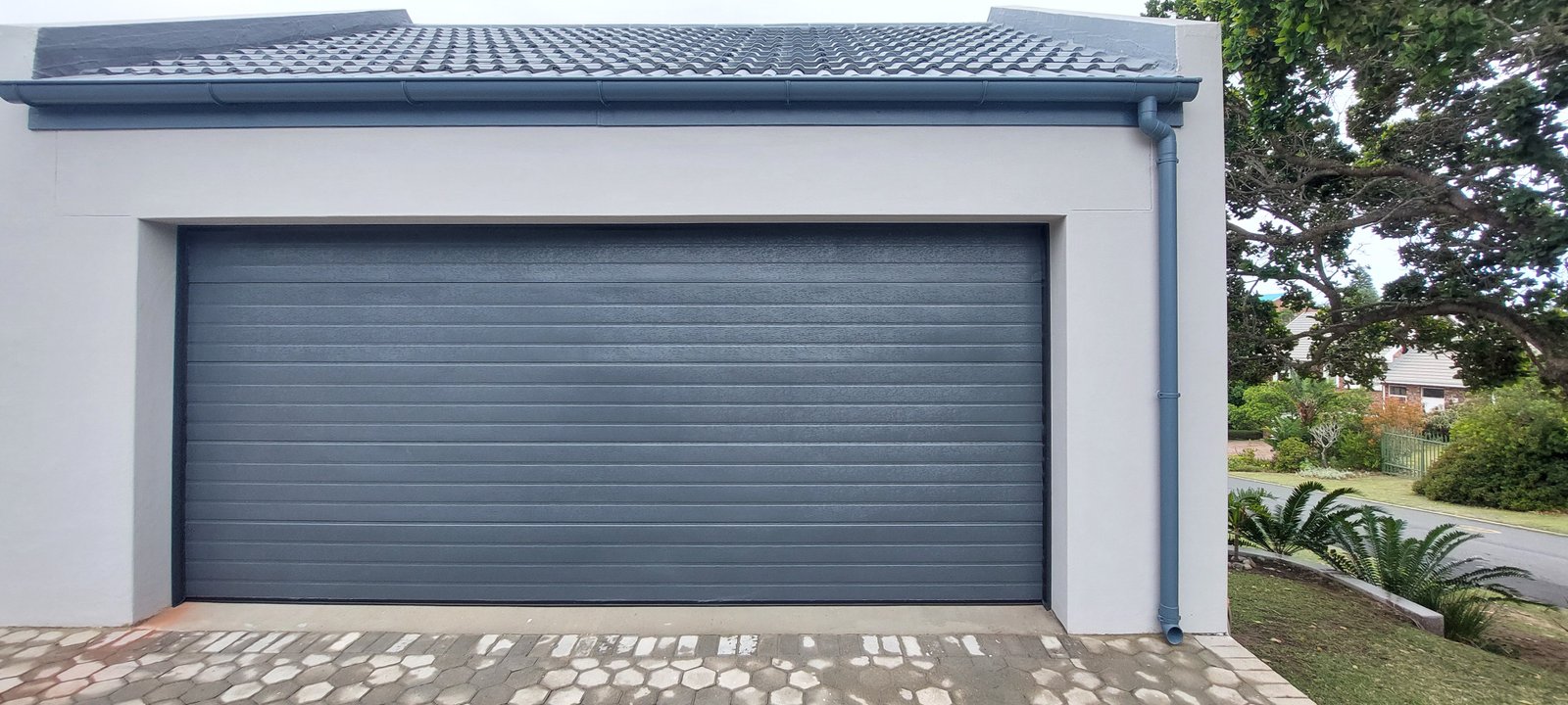 Single Garage Door - Sectional