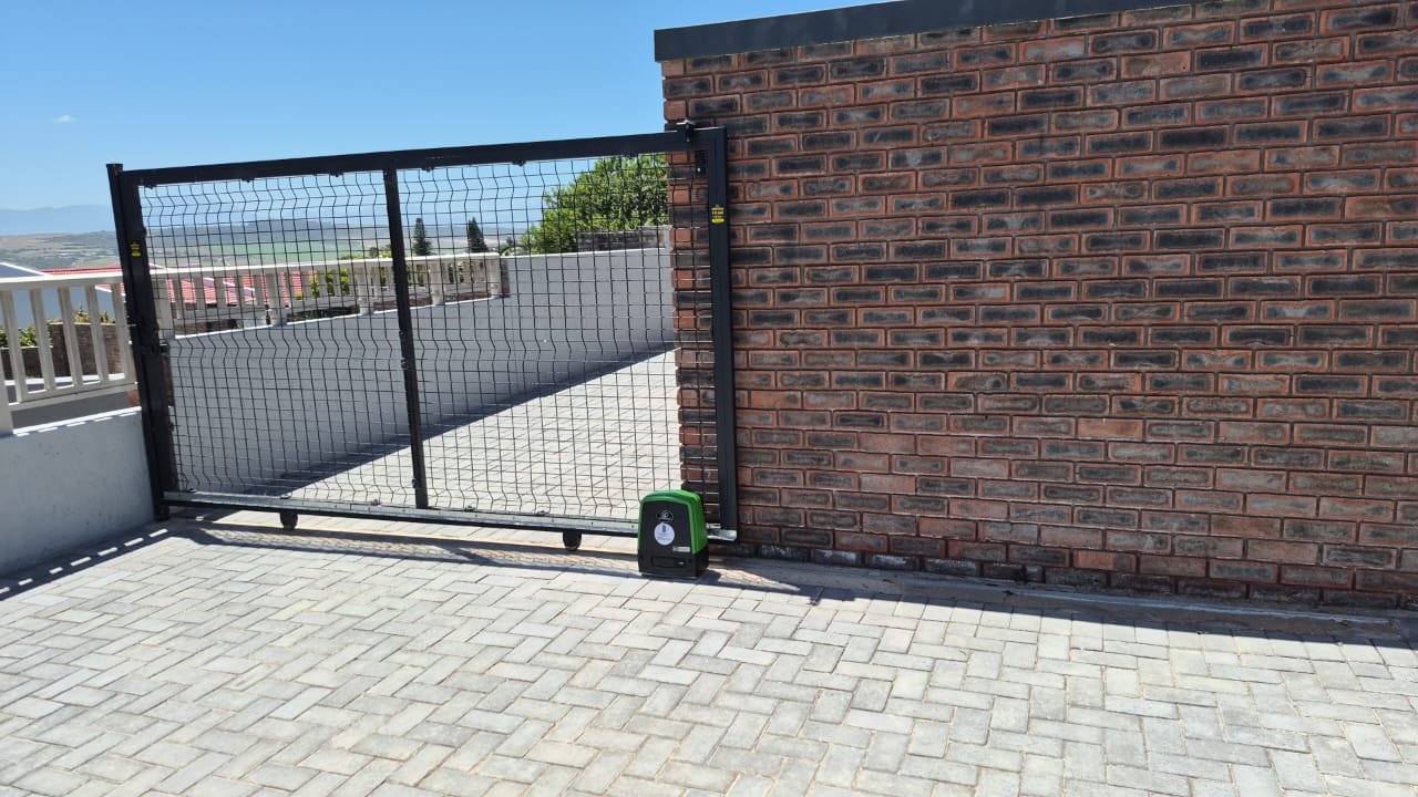 Centurion Gate Motor - Farm Gate